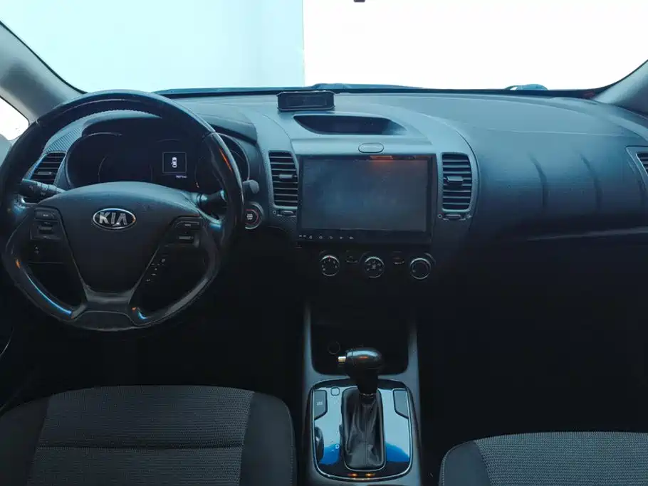 Kia K3 — миниатюра 12