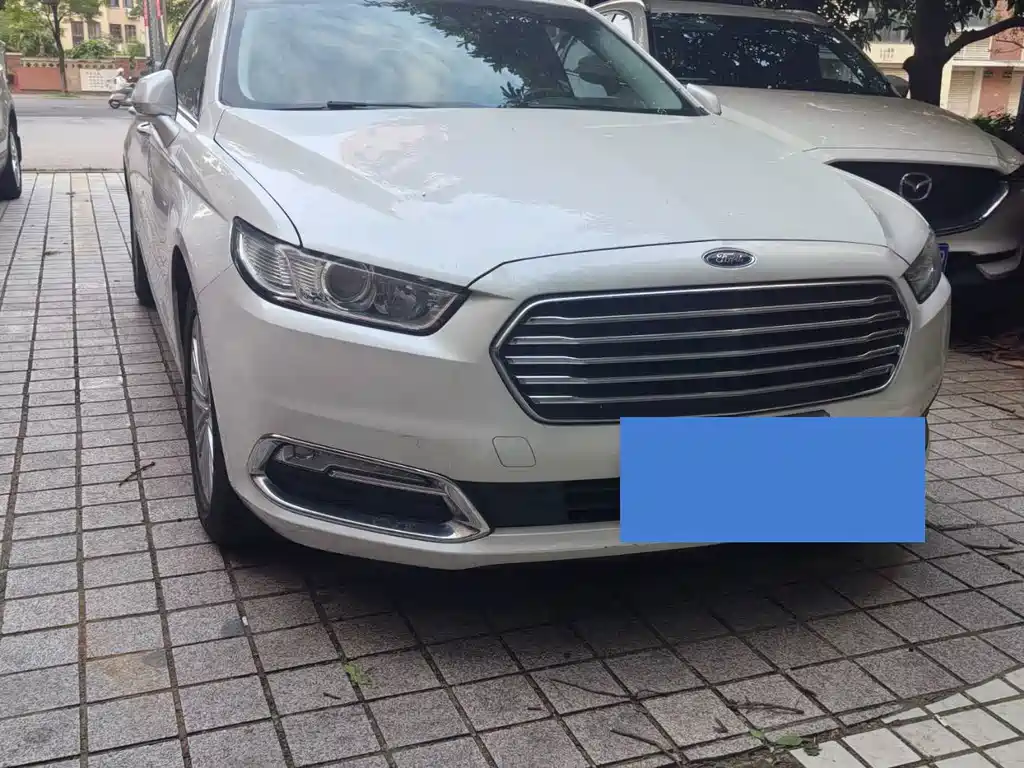 Ford Taurus — миниатюра 2