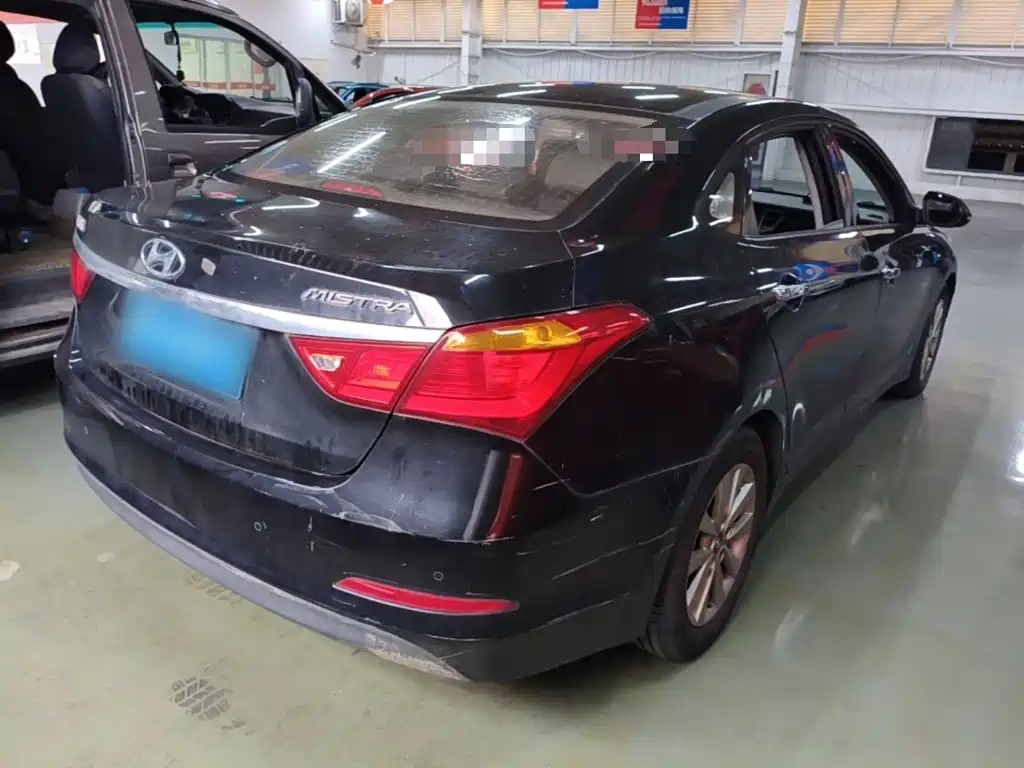 Hyundai Mistra — миниатюра 7