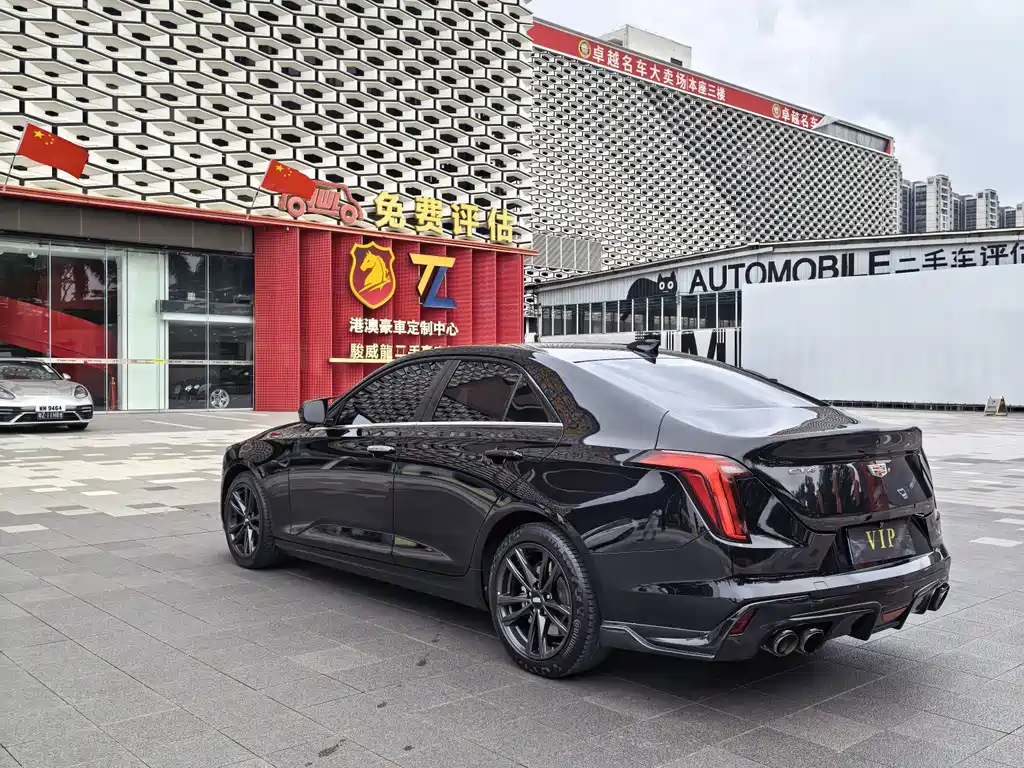 Cadillac CT4 — миниатюра 10