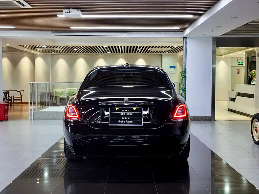 ROLLS-ROYCE GUST