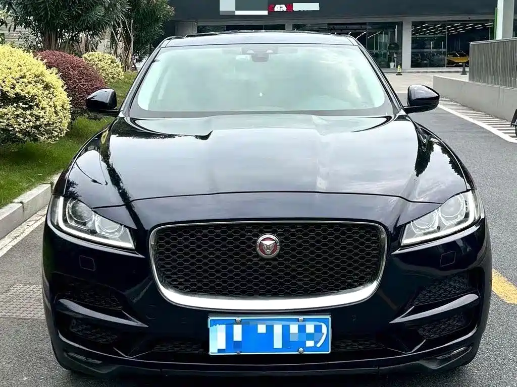 Jaguar F-PACE — миниатюра 2
