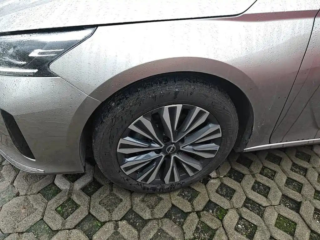 Nissan Teana — миниатюра 23