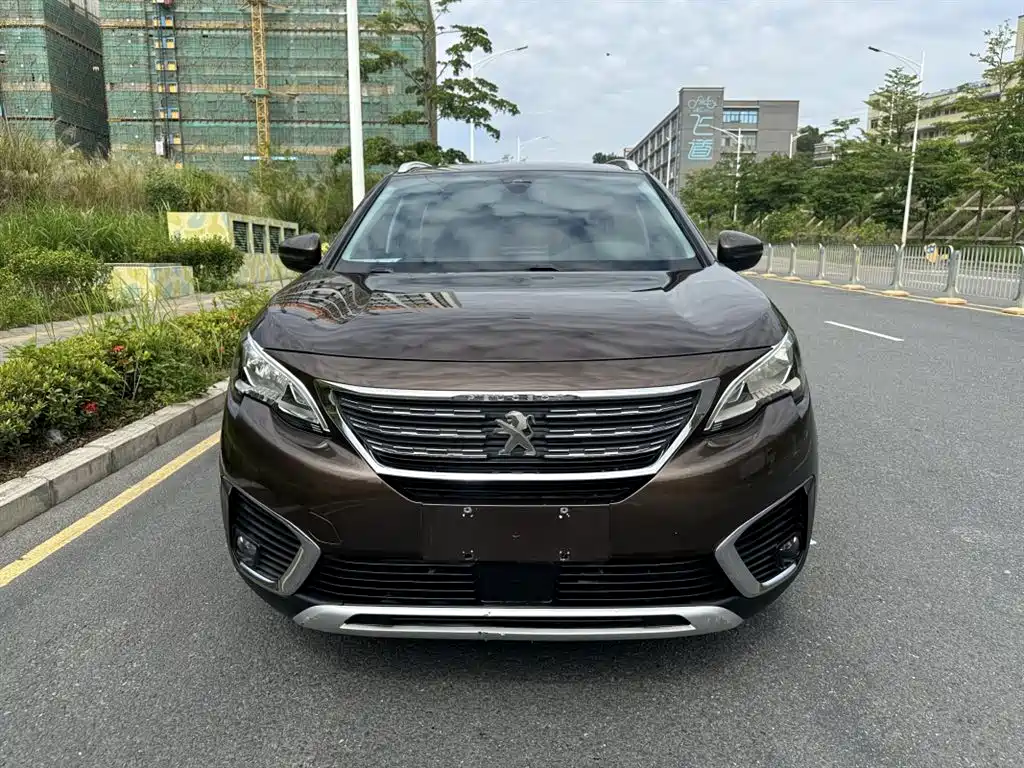 Peugeot 5008 2017 350THP 7 мест Elite