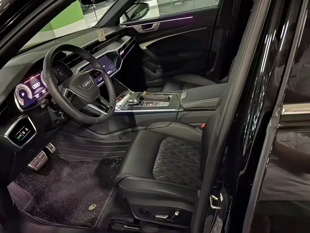 Audi A6L 2024 45 TFSI quattro