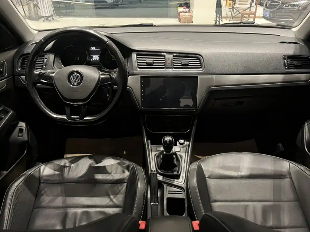 Volkswagen Lavida — миниатюра 13