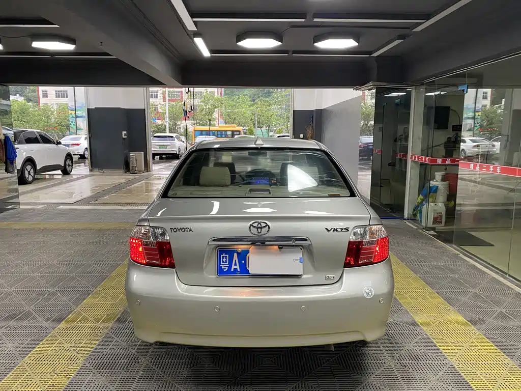 Toyota Vios 2006 1.5L GL-i AT