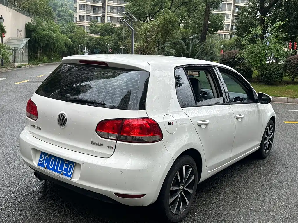 Volkswagen Golf — миниатюра 4