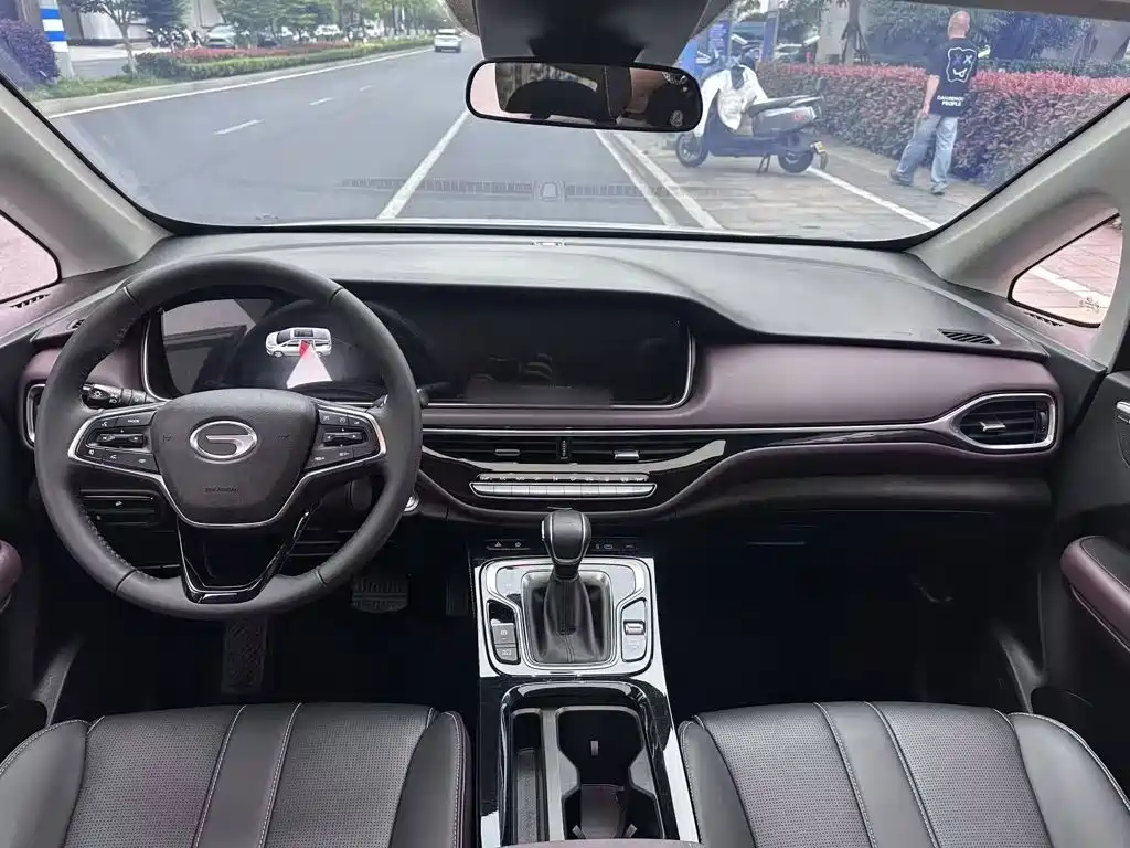 GAC Motor Trumpchi M6 — миниатюра 10
