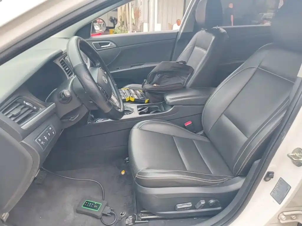 Hyundai Mistra — миниатюра 15