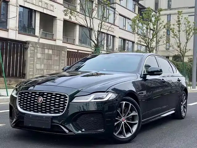 JAGUAR XFL