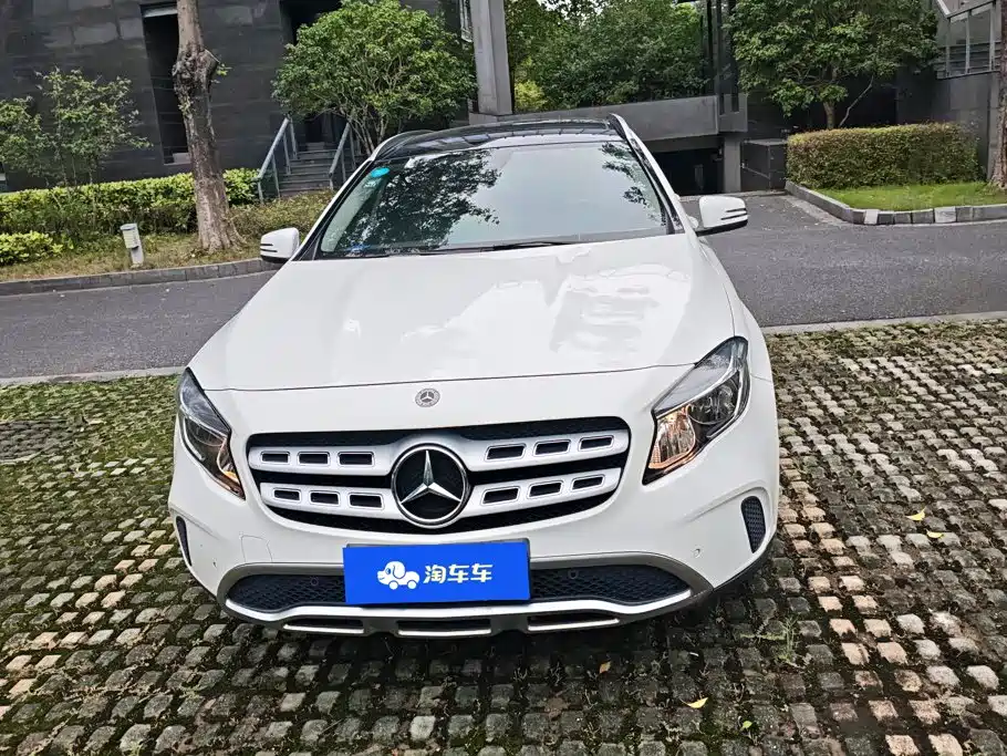 Mercedes-Benz GLA — миниатюра 2