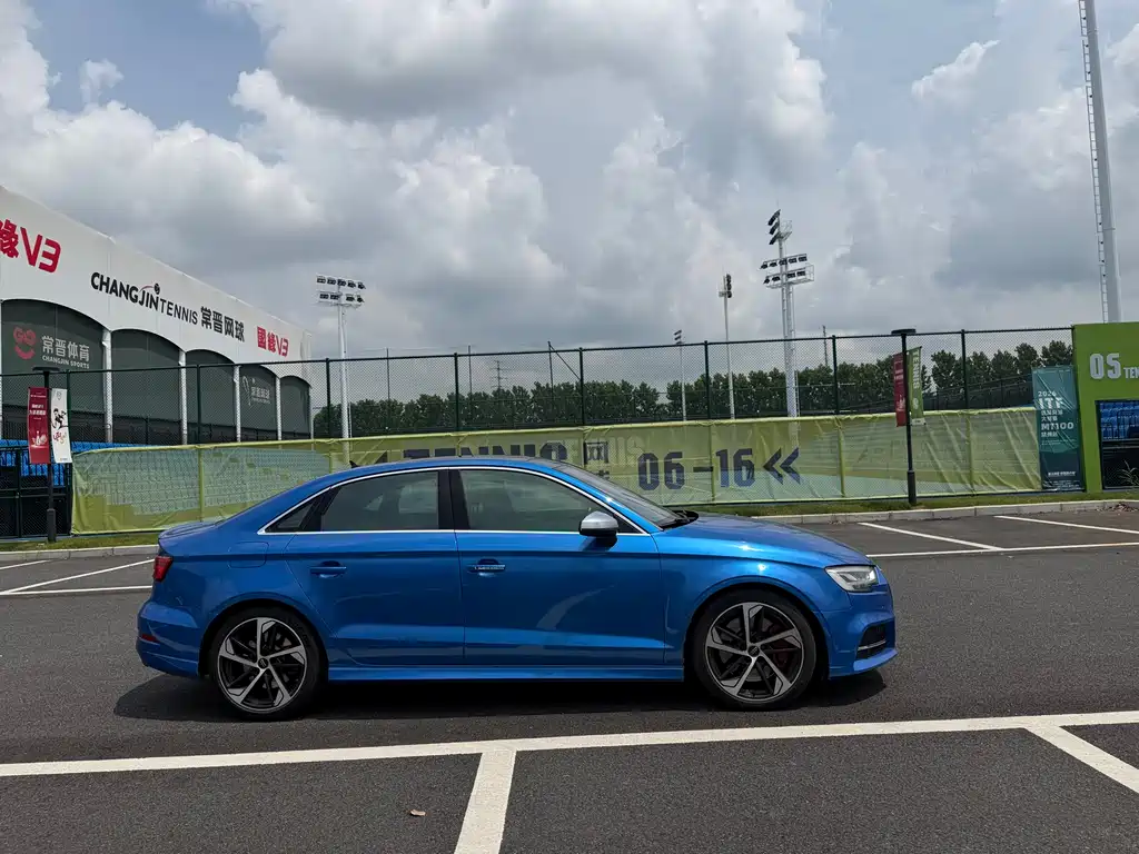 Audi S3 2017 S3 2.0T Limousine