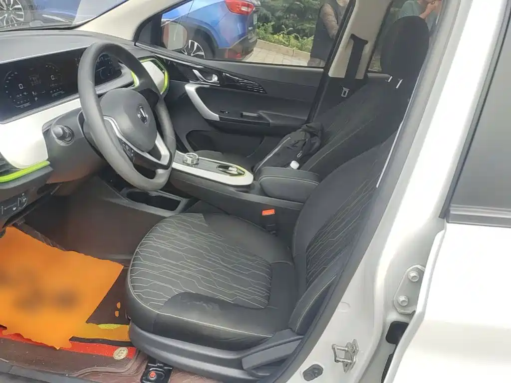 Changan Benben E-Star — миниатюра 15