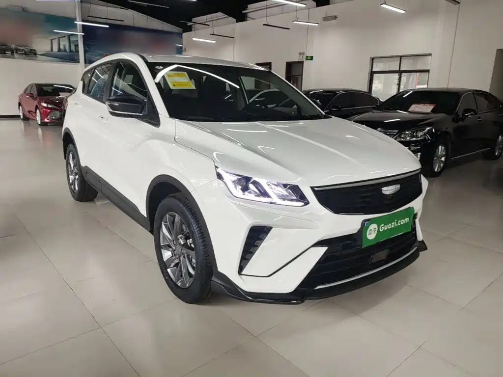 Geely Binyue — миниатюра 4