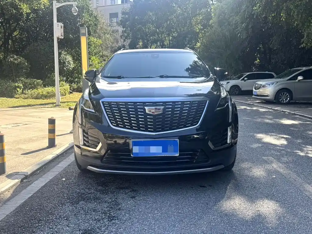 CADILLAC XT5