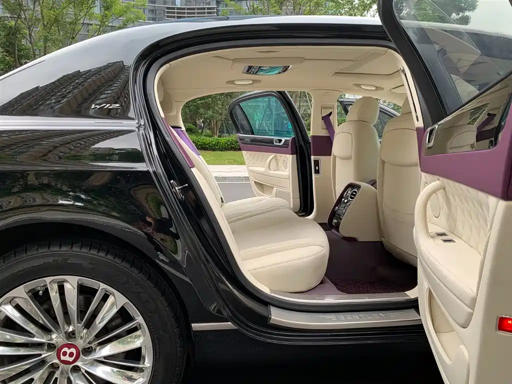 Bentley Flying Spur — фотографии объявления, Фото 12