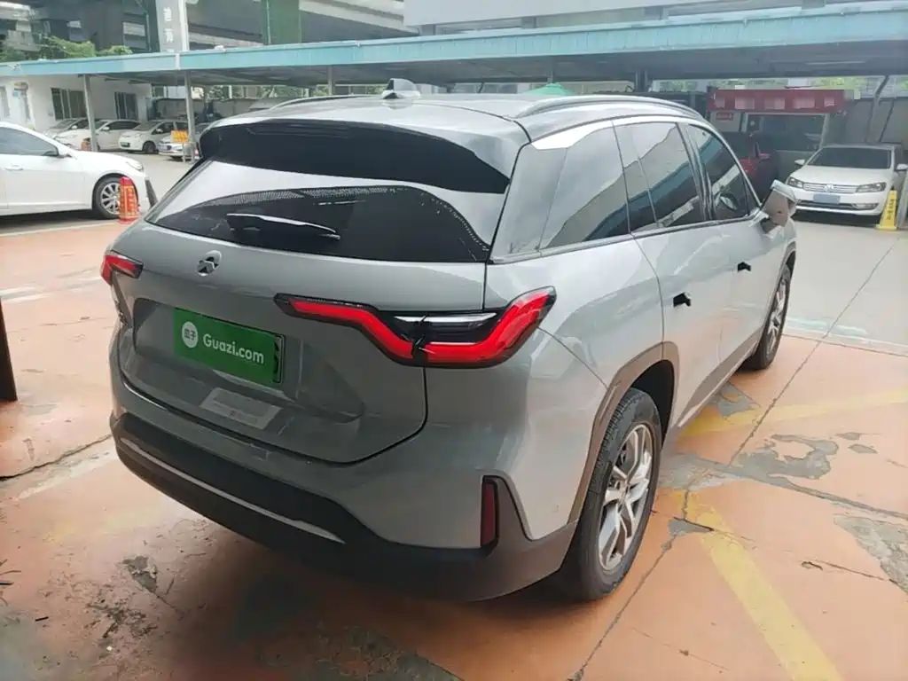 NIO ES6 — миниатюра 7