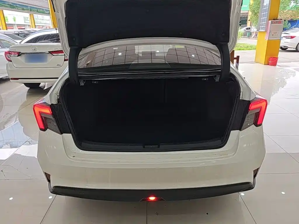 Honda Integra — миниатюра 19