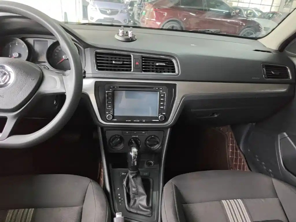 Volkswagen Gran Lavida — миниатюра 13