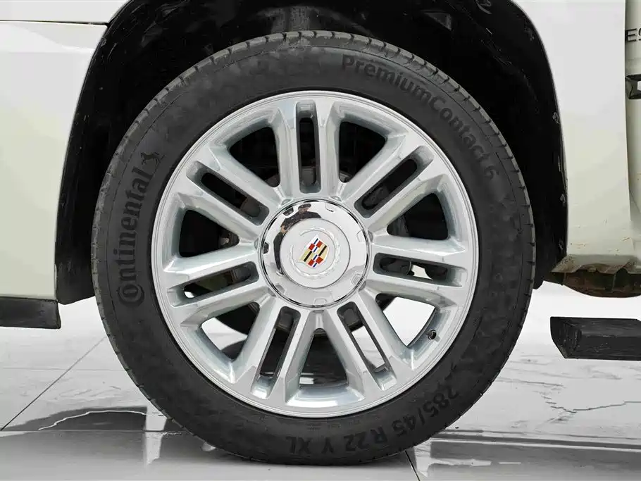 Cadillac Escalade 6.2L ESV Platinum Edition Extended Type, фото 53