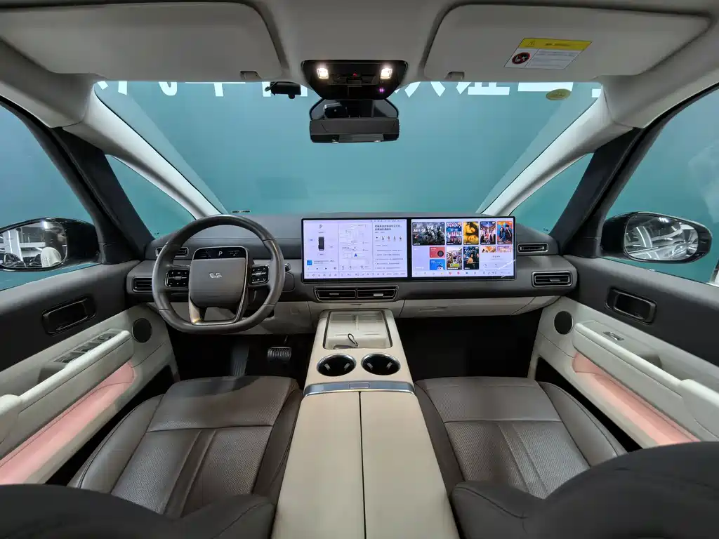 Li Auto Li MEGA — миниатюра 3