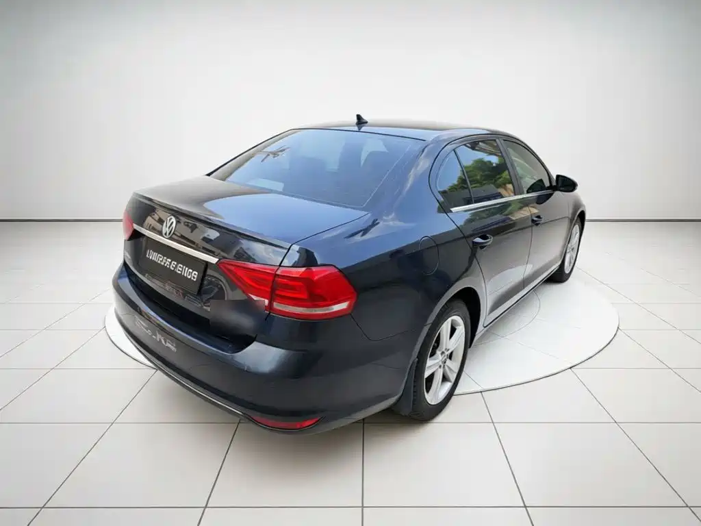 Volkswagen Lavida — миниатюра 4