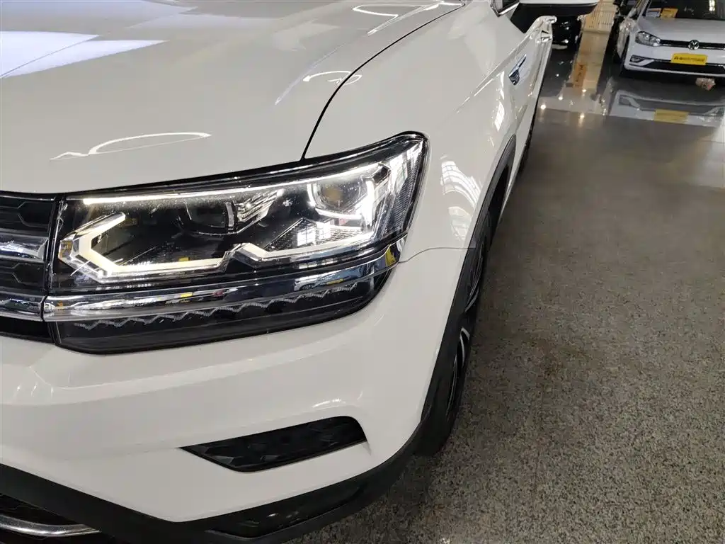 Volkswagen Tharu - фото 24