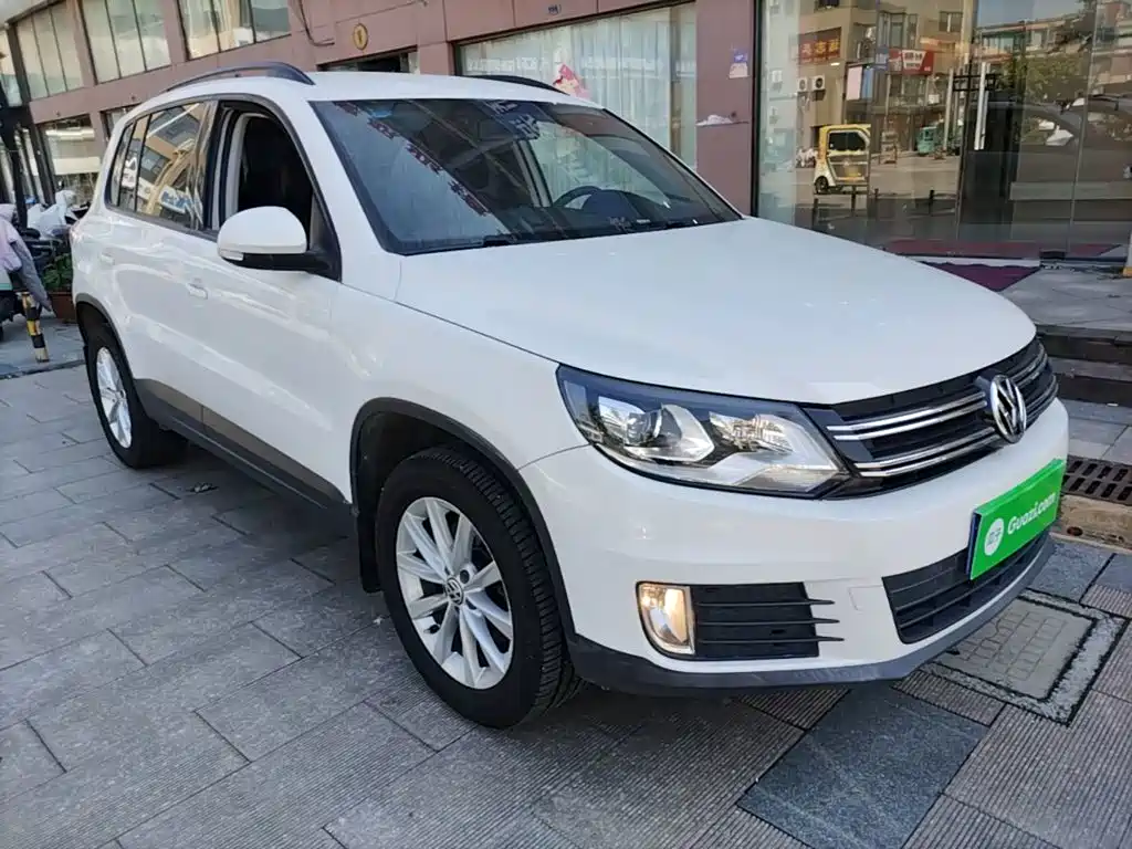 Volkswagen Tiguan — миниатюра 4