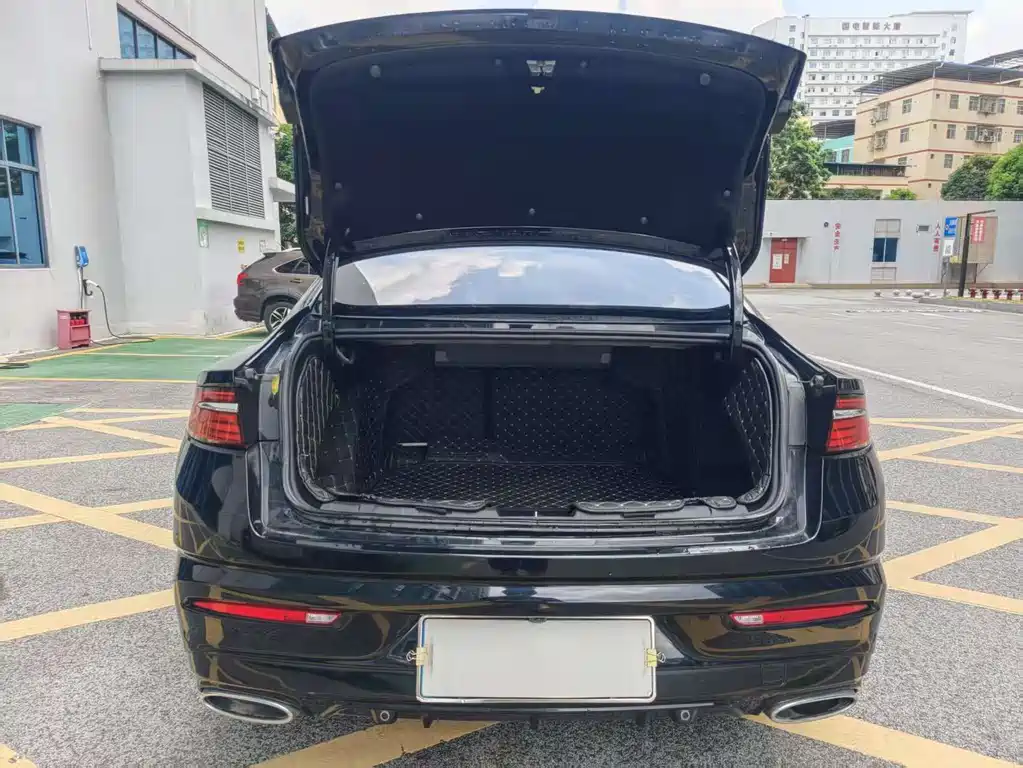 GEELY AUTOMOBILE XINGRUI