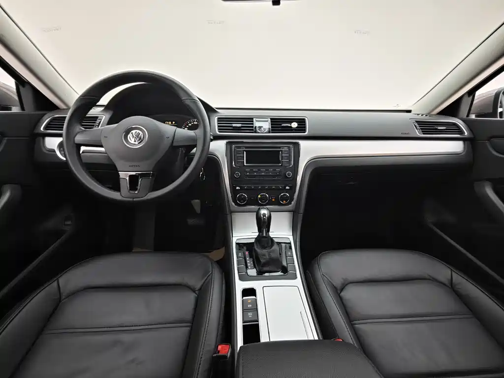 Volkswagen Passat 2014 1.8TSI DSG
