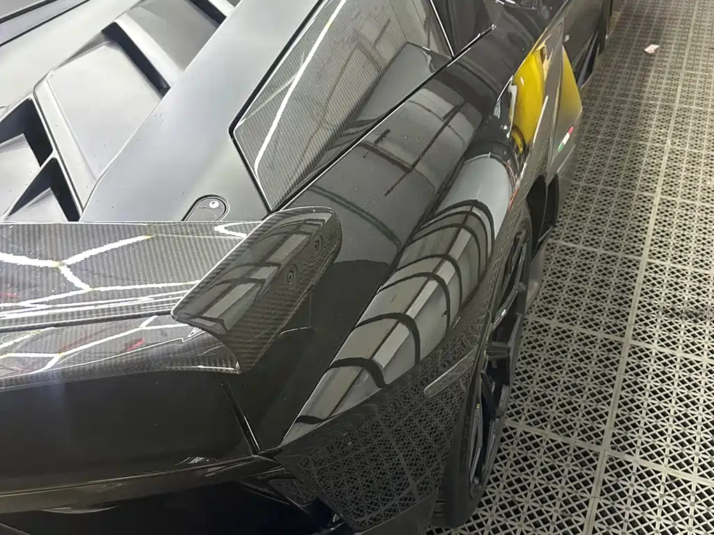 Lamborghini Aventador — миниатюра 7
