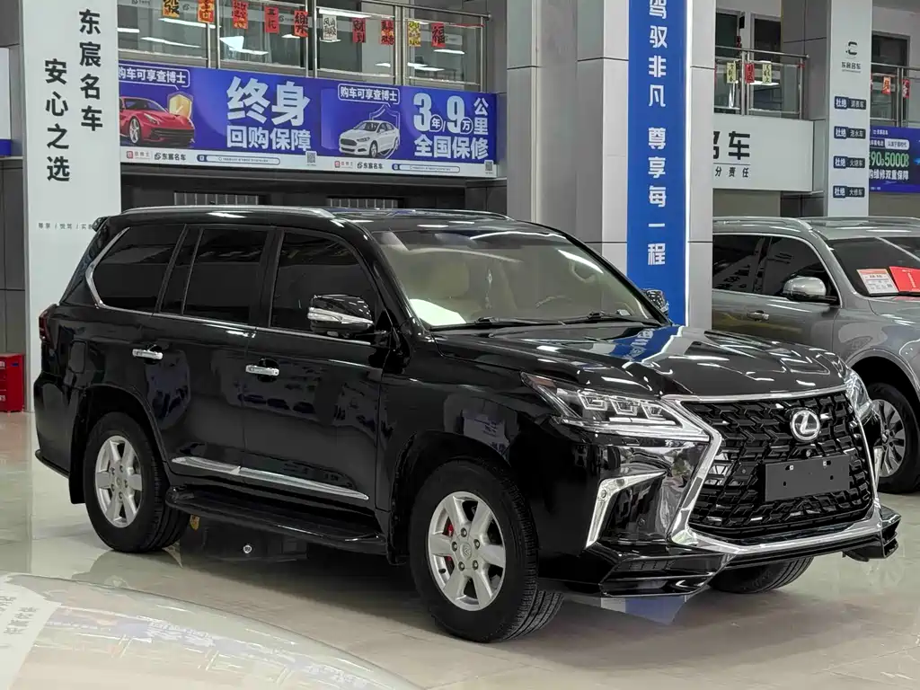 Lexus LX 2009 570