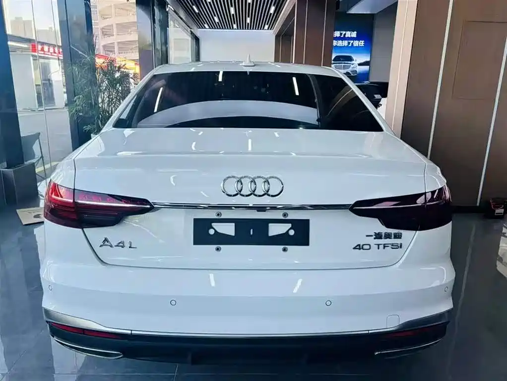 Audi A4L 2020 40 TFSI Fashion