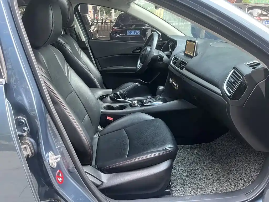 Mazda 3 Axela — миниатюра 5
