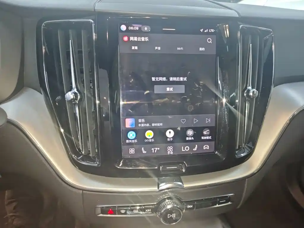 Volvo XC60 — миниатюра 13