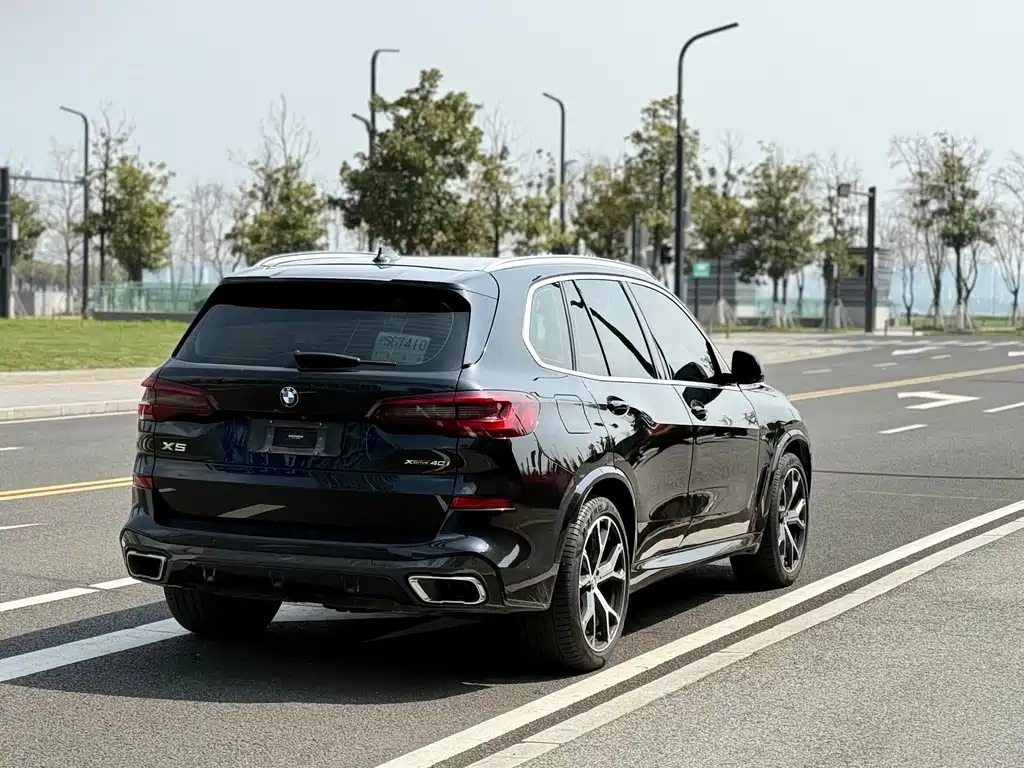 BMW X5 (Import) — миниатюра 14