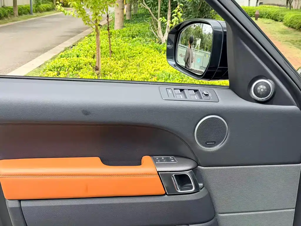 Land Rover Sport — миниатюра 34