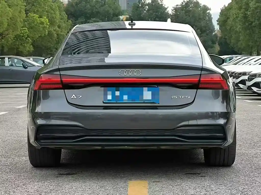 AUDI A7