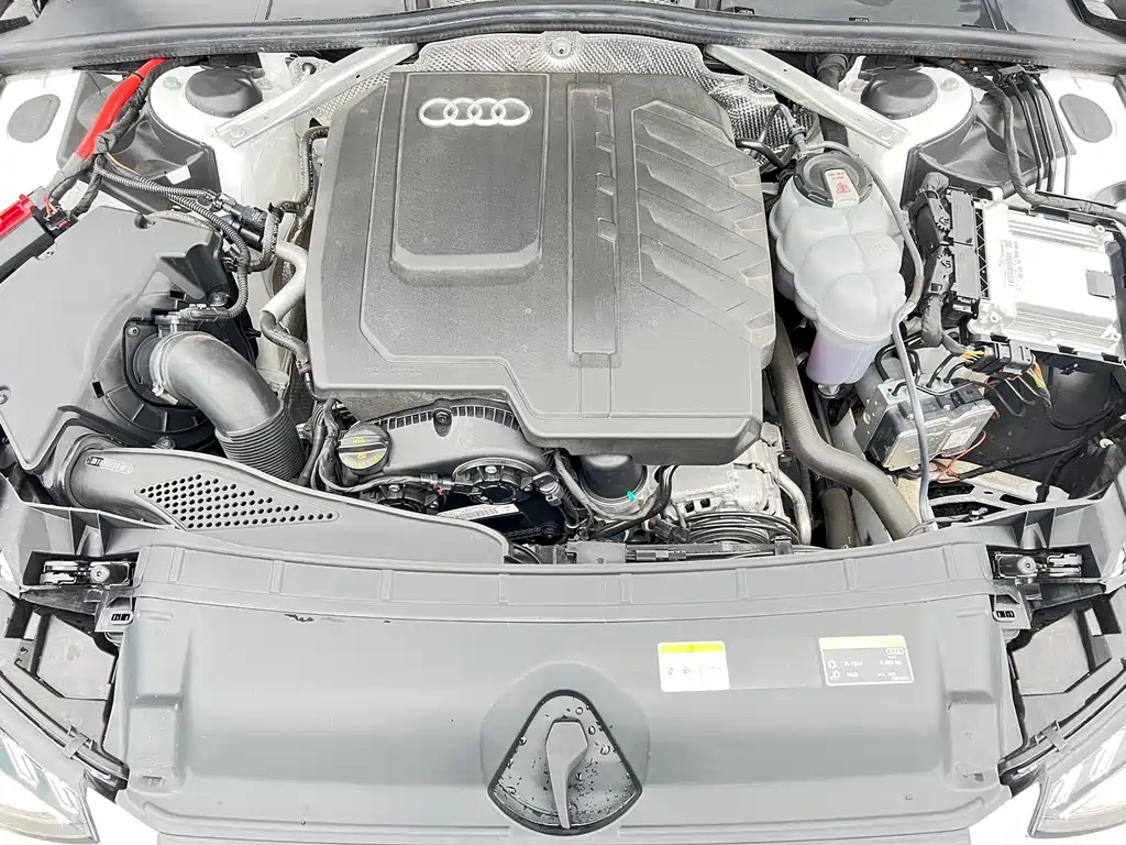 Audi A4L — миниатюра 10