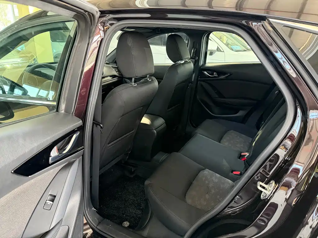 Mazda CX-4 — миниатюра 10