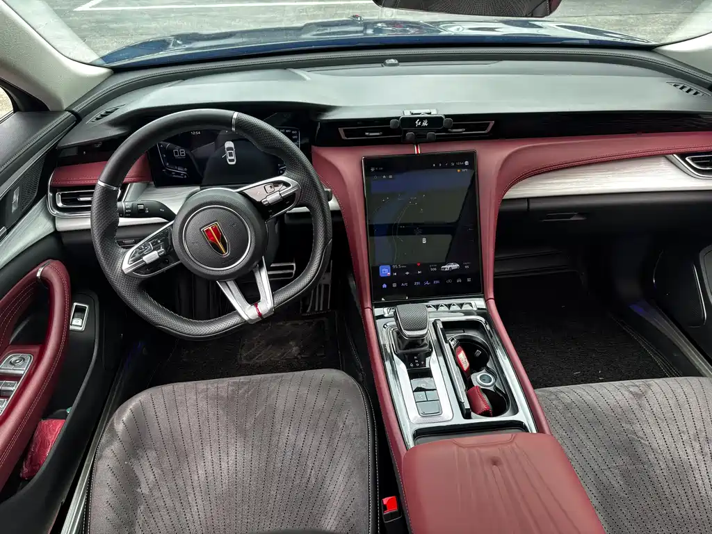 Hongqi Hongqi H5 — миниатюра 9