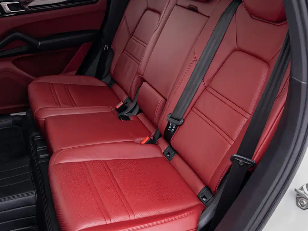 Porsche Cayenne — миниатюра 20