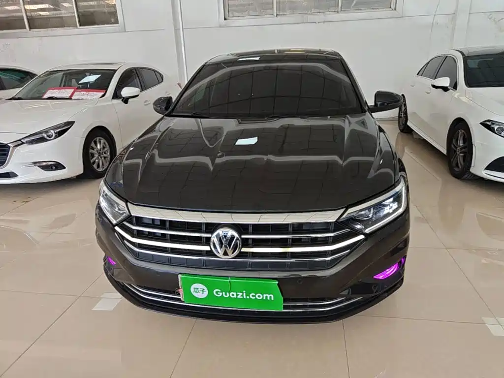 Volkswagen Sagitar — миниатюра 3