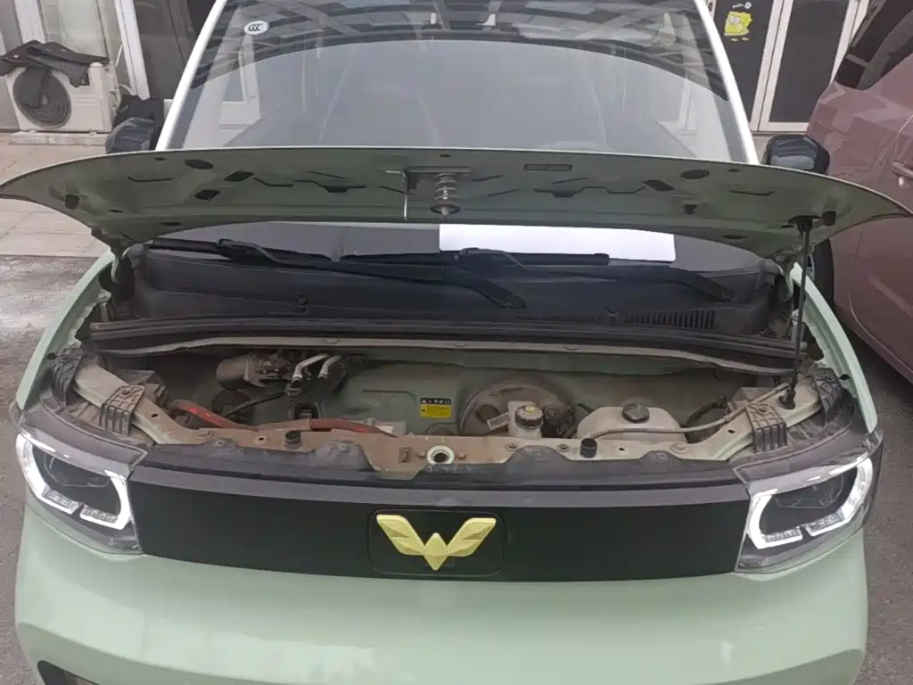 Wuling MINIEV — миниатюра 20