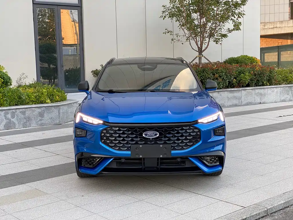 Ford Evos — миниатюра 2