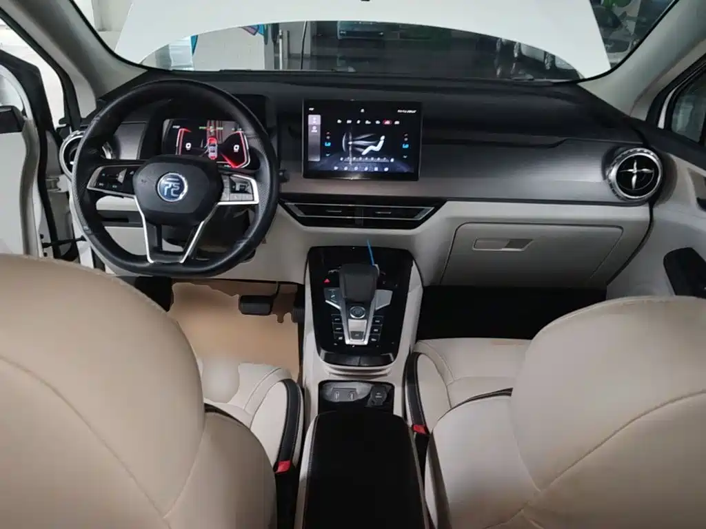 BYD Yuan Pro — миниатюра 10