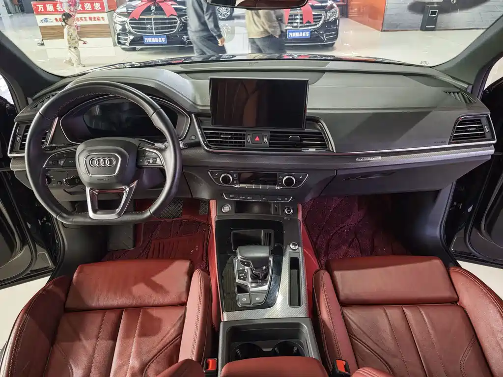 Audi Q5L — миниатюра 14