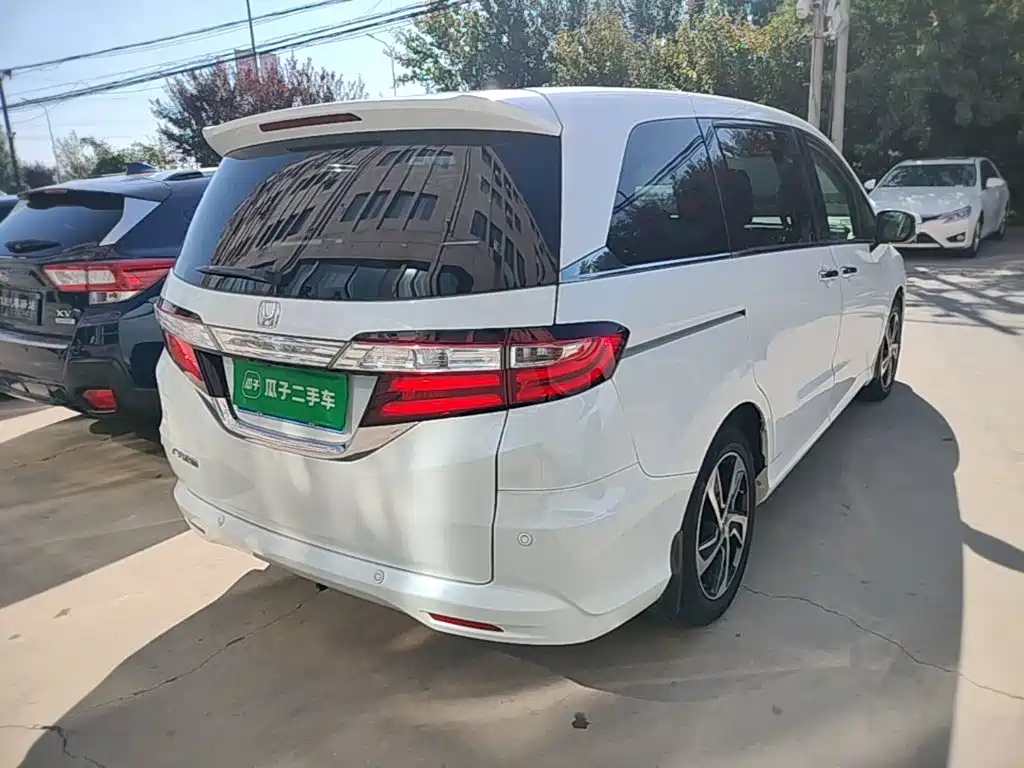Honda Odyssey — миниатюра 7