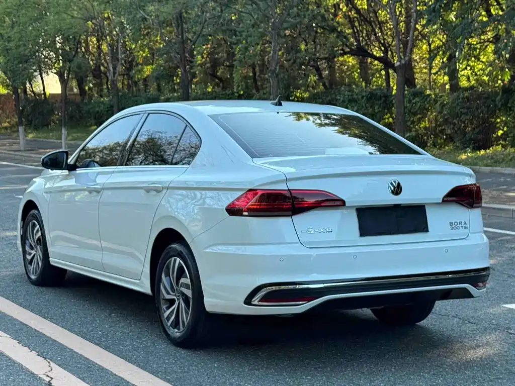 Volkswagen Bora — миниатюра 4